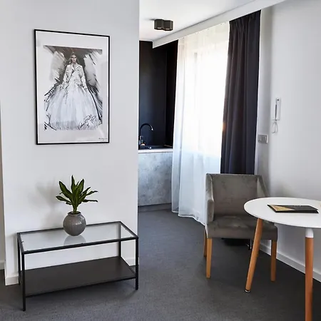 Silesia Aparthotel 3*